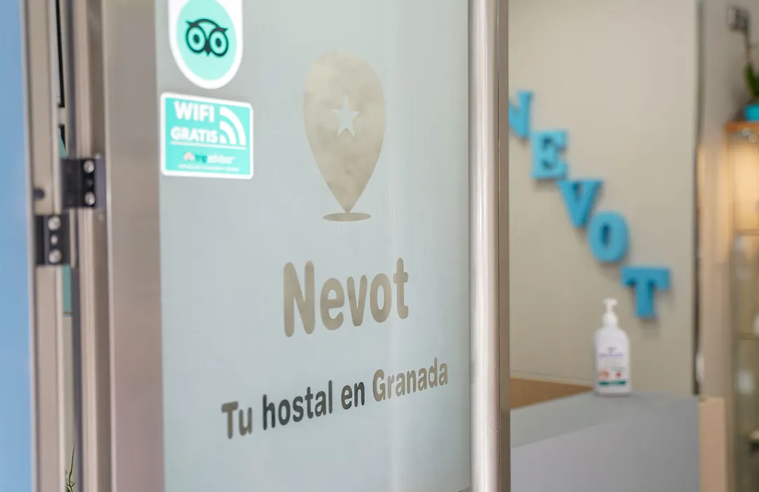 Hostal Nevot-1